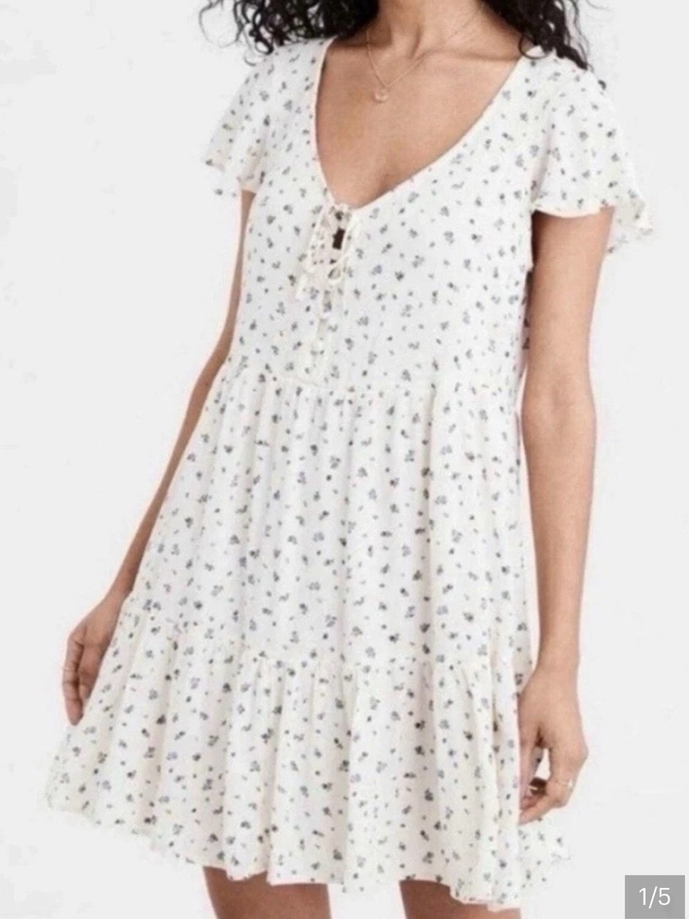 American Eagle Brand Size Small Blue & White Floral Print Mini V Neck Dress